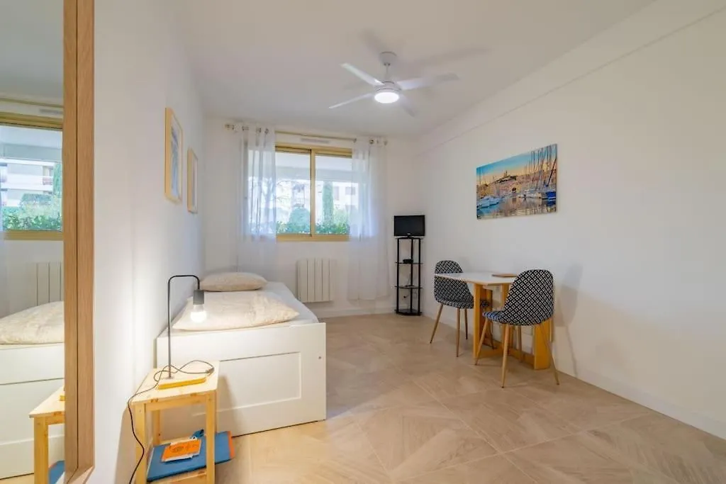 Les Roches D'Or Joli Studio Marseille